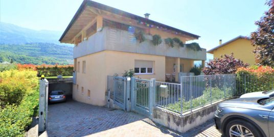 Villa unifamiliare via Madruzzo 28 a Sarche